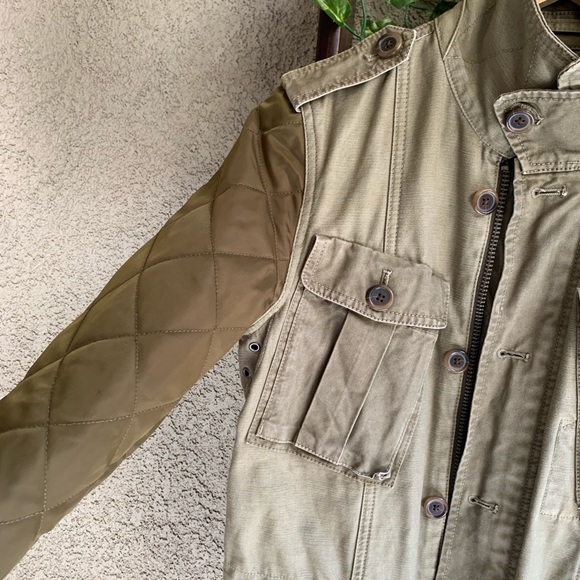 SOLD - Picture 4 of 12